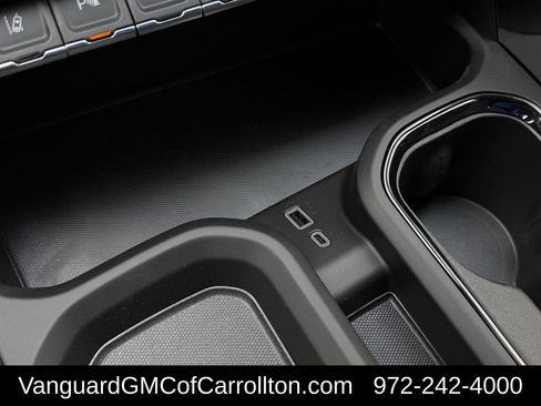 New 2026 GMC Sierra 2500 AT4 w/ AT4 Premium Plus Package AWD/4WD image 17