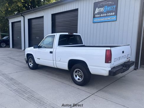Used 1998 Chevrolet Silverado 1500 2WD Regular Cab w/ Convenience Group image 4
