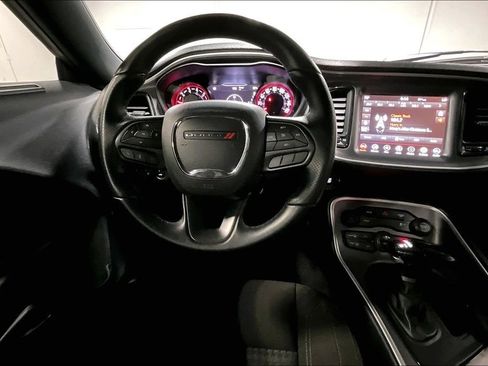 Used 2022 Dodge Challenger SXT w/ Blacktop Package image 7