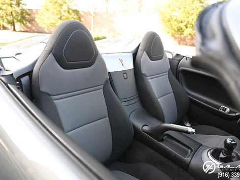 Used 2006 Pontiac Solstice Convertible w/ Power Package image 20