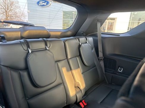 New 2026 Ford Explorer ST-Line AWD/4WD image 12
