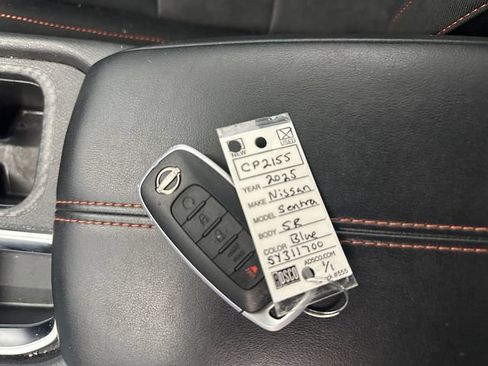 Used 2025 Nissan Sentra SR FWD image 32