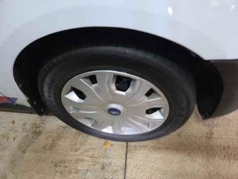 Used 2022 Ford Transit Connect XL FWD image 3