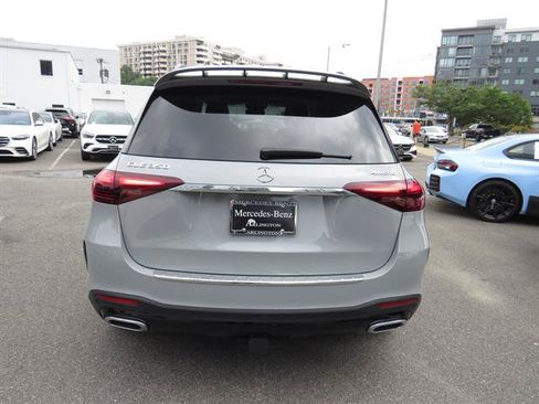 Certified 2025 Mercedes-Benz GLE 350 4MATIC w/ AMG Line Exterior image 3