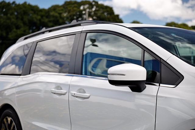 New 2027 Honda Odyssey EX-L image 17