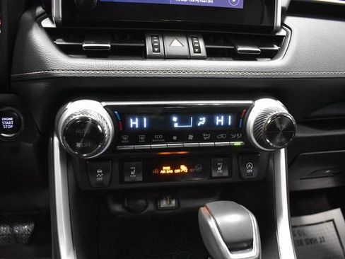 Used 2023 Toyota RAV4 XLE Premium image 21