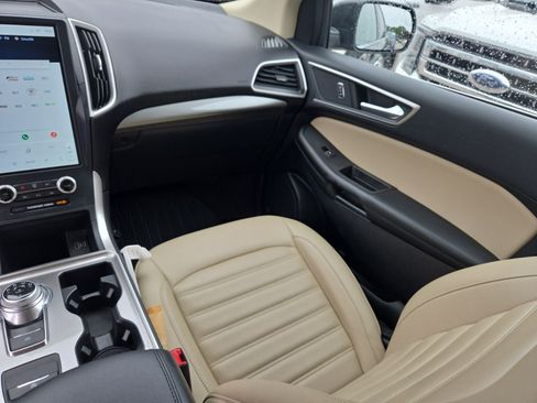Certified 2023 Ford Edge SEL w/ Convenience Package AWD/4WD image 18