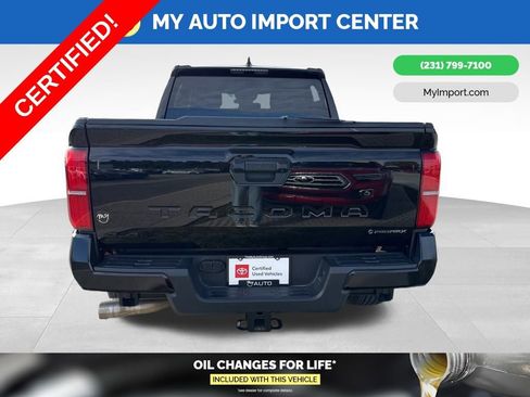 Certified 2025 Toyota Tacoma TRD Sport image 6