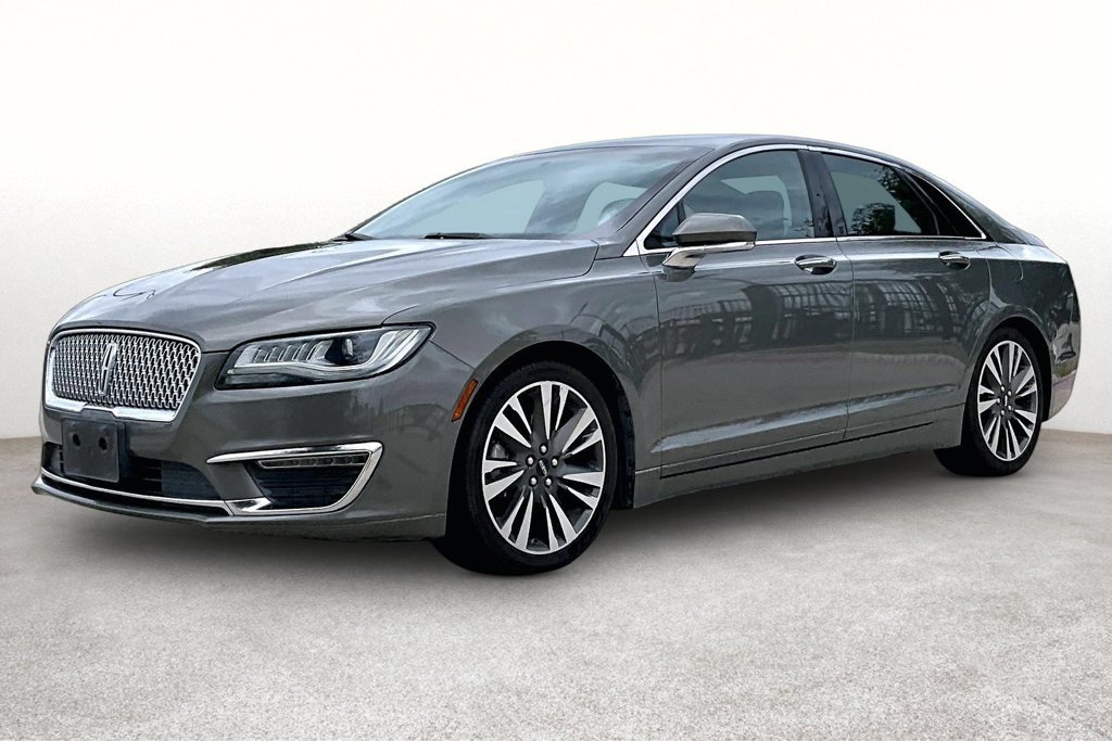 Used 2017 Lincoln MKZ Reserve FWD image 5