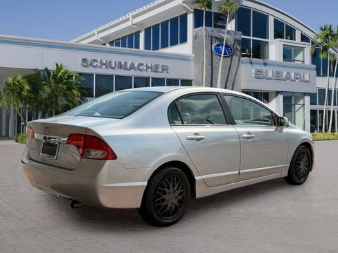 Used 2010 Honda Civic LX image 7