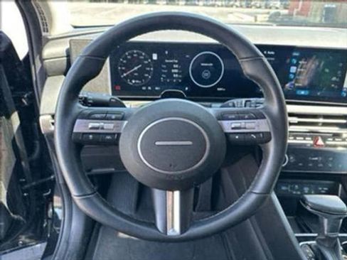 New 2025 Hyundai Tucson SEL image 17