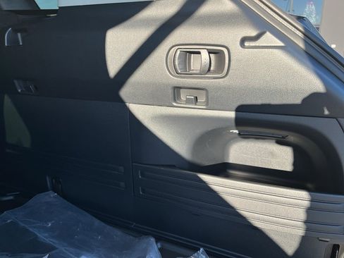 Used 2025 MAZDA CX-50 AWD 2.5 Hybrid w/ Weather Package image 28