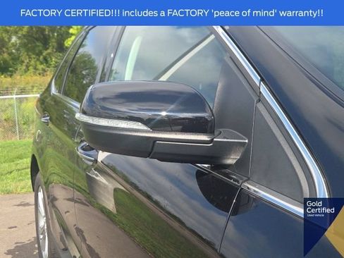 Used 2023 Ford Edge Titanium AWD/4WD image 7