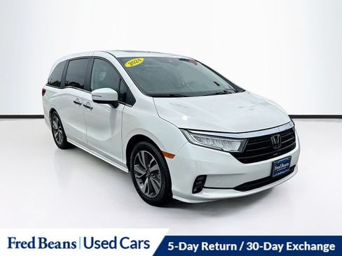 Certified 2024 Honda Odyssey Touring image 1