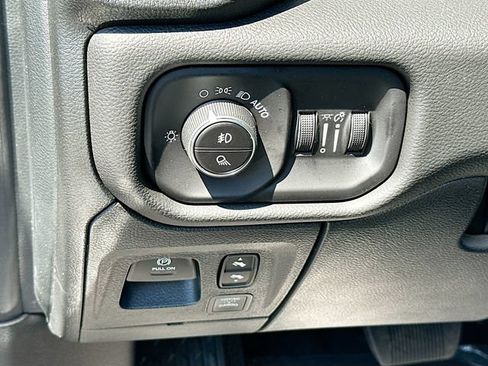 New 2026 RAM 1500 Big Horn AWD/4WD image 11