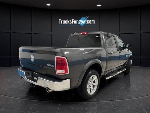 Used 2017 RAM 1500 Laramie image 6