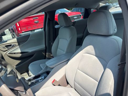 Used 2024 Chevrolet Malibu LT FWD image 15