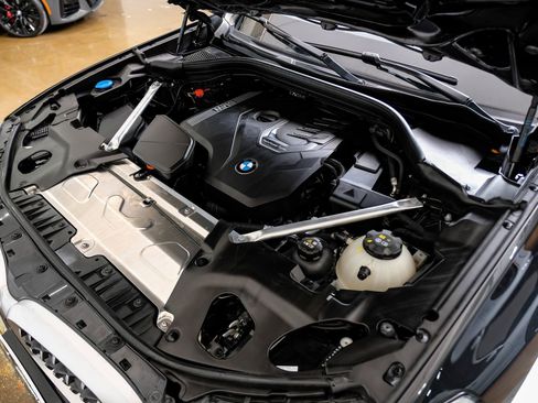 Used 2024 BMW X4 xDrive30i image 58