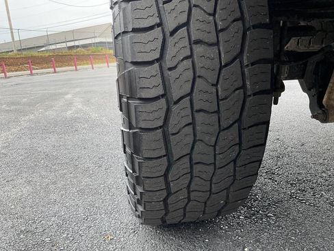 Used 2017 Ford F250 Lariat w/ Chrome Package AWD/4WD image 41