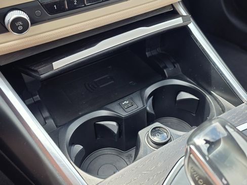 Used 2019 BMW 330i Sedan w/ Premium Package RWD image 33