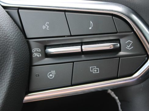 New 2026 Chevrolet Traverse LT w/ Enhanced Driving Package FWD image 38