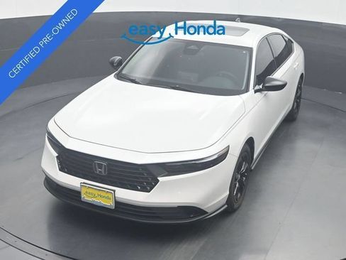 Certified 2025 Honda Accord SE image 21