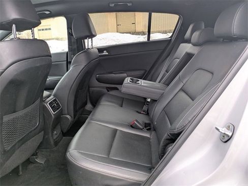 Used 2022 Kia Sportage Nightfall Edition image 19