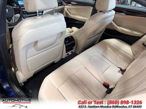 Used 2019 BMW 530i xDrive 530i xDrive Sedan w/ Convenience Package image 8