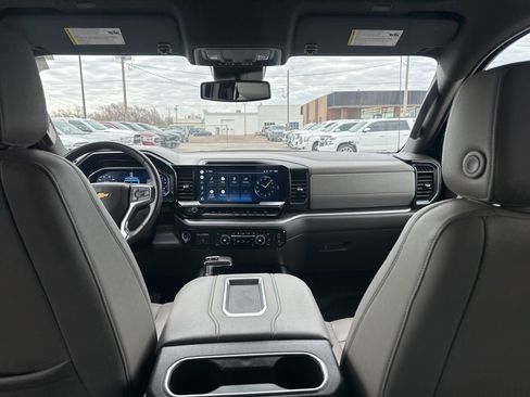 Used 2022 Chevrolet Silverado 1500 LTZ image 26