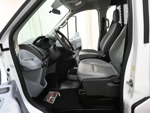 Used 2015 Ford Transit 150 130 Low Roof RWD image 6