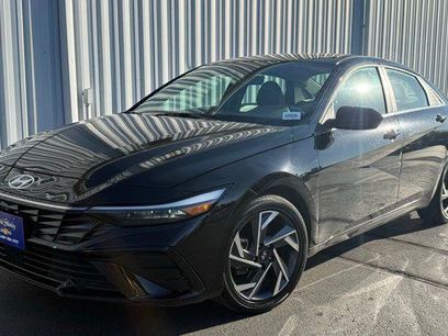 Used 2025 Hyundai Elantra SEL