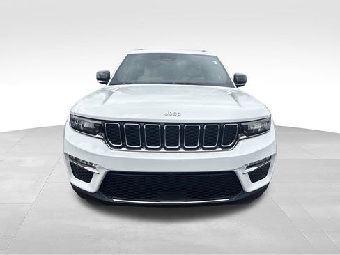Certified 2023 Jeep Grand Cherokee Limited AWD/4WD image 9