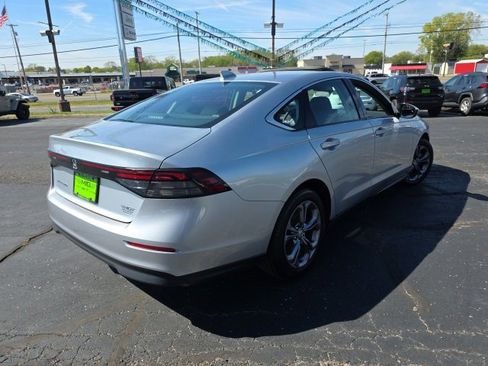 Used 2024 Honda Accord EX image 6