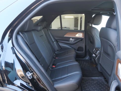 Used 2021 Mercedes-Benz GLE 350 image 11