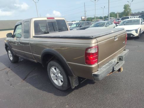 Used 2004 Ford Ranger XL AWD/4WD image 4