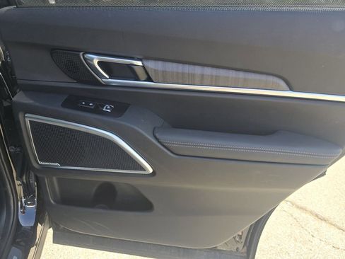 Used 2023 Kia Telluride SX Prestige image 25