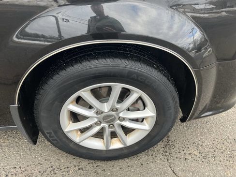 Used 2018 Dodge Grand Caravan SXT image 14