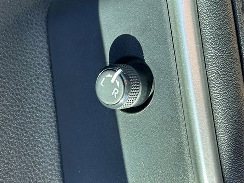 Used 2024 Toyota Highlander XSE image 27