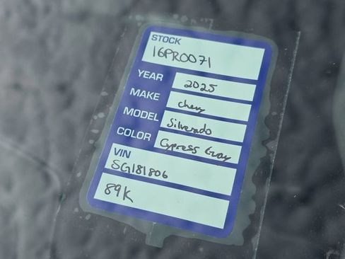 Used 2025 Chevrolet Silverado 1500 LTZ AWD/4WD image 11