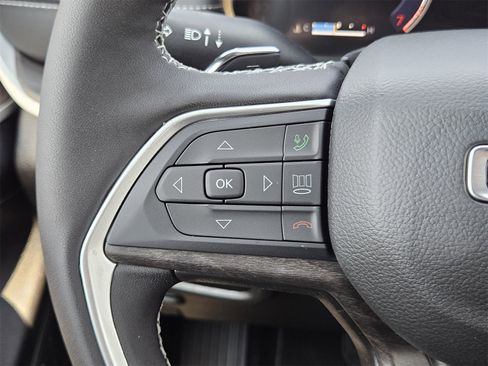 New 2025 Jeep Grand Cherokee L Limited w/ Black Appearance Package image 29