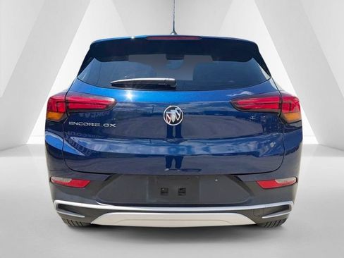 Used 2022 Buick Encore GX Preferred w/ Cold Weather Comfort Package FWD image 6