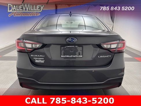 Used 2021 Subaru Legacy Premium image 5