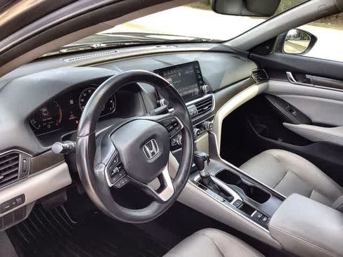 Certified 2018 Honda Accord EX-L image 15