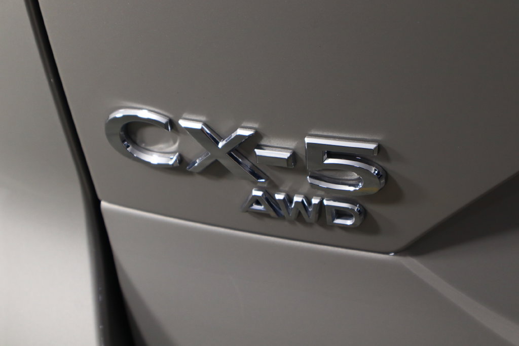 Used 2025 MAZDA CX-5 AWD 2.5 S w/ Select Package image 41