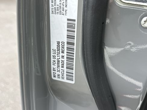 New 2026 RAM 5500 4x4 Crew Cab image 31