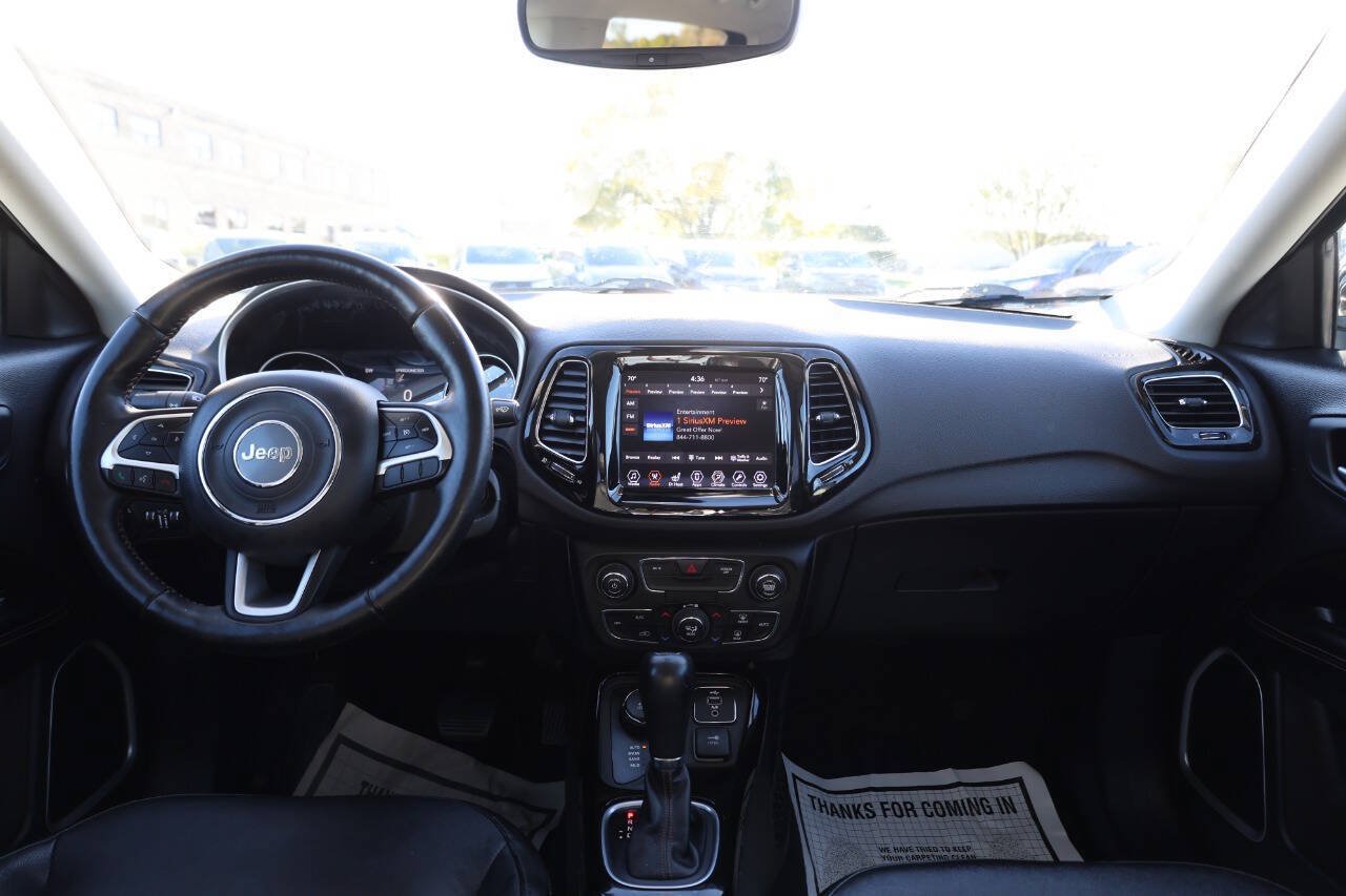 Used 2018 Jeep Compass Limited AWD/4WD image 14