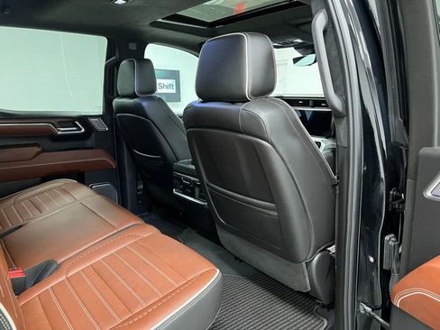 Used 2023 GMC Sierra 1500 Denali Ultimate AWD/4WD image 52