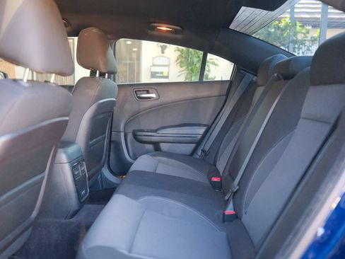 Used 2016 Dodge Charger SE w/ Blacktop Package RWD image 28