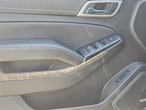 Used 2018 GMC Yukon XL Denali RWD image 23
