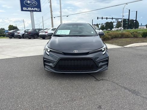 Used 2024 Toyota Corolla XSE FWD image 2